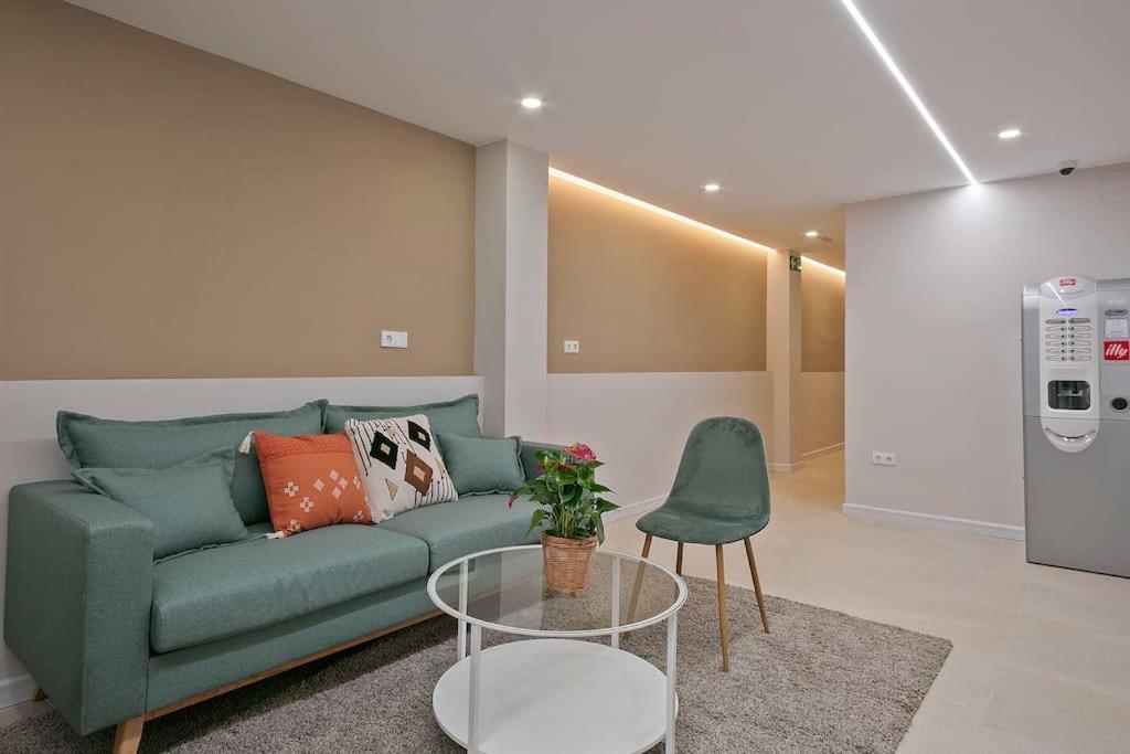 Your Home- Apartment Camp Nou 2A Л'Успіталет-да-Любрагат Екстер'єр фото
